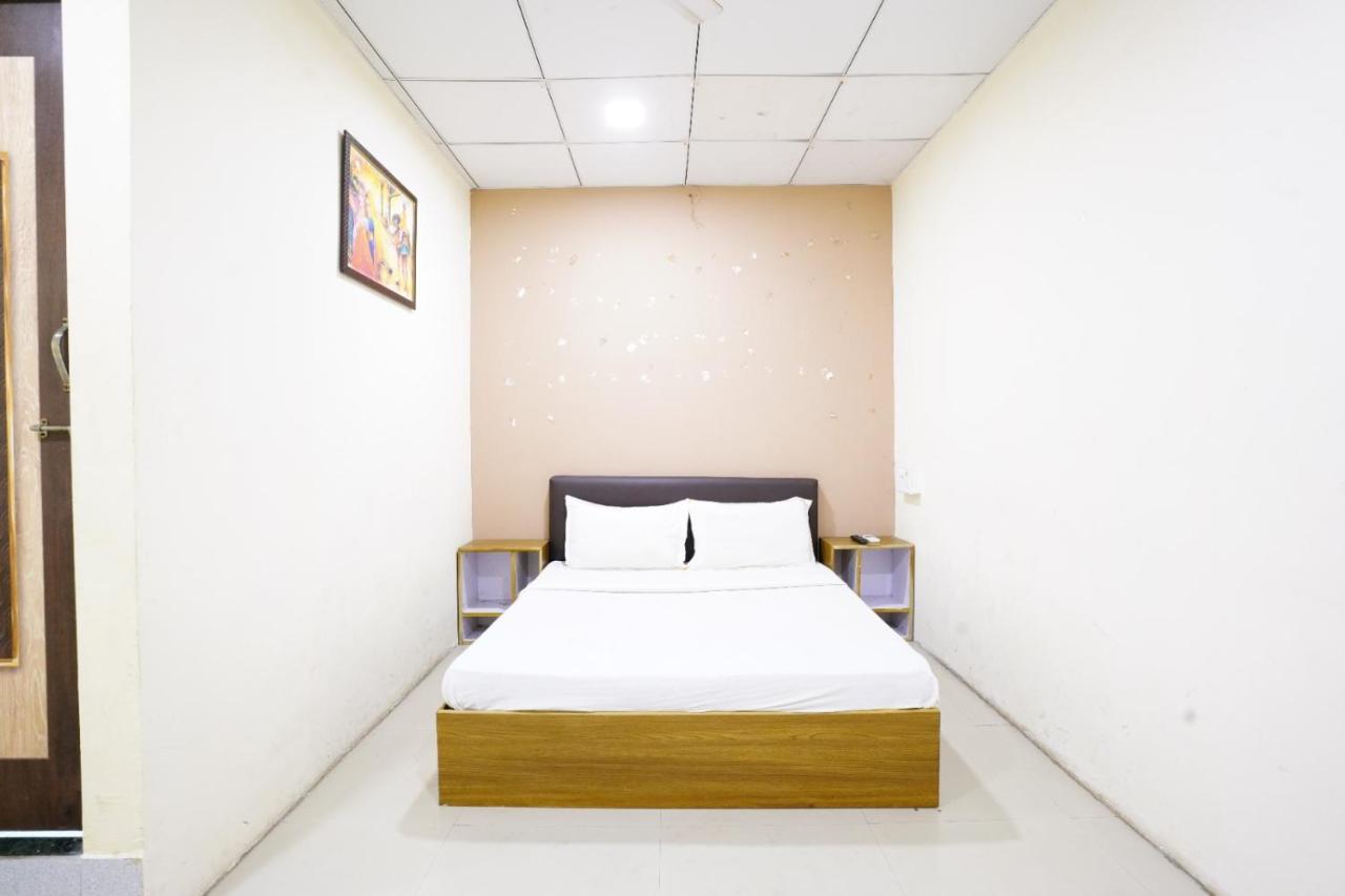 Hotel Nova Rooms Atlanta Shopping Сурат Экстерьер фото