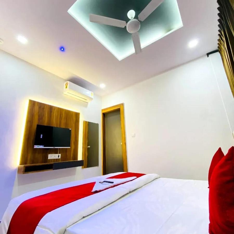 Hotel Nova Rooms Atlanta Shopping Сурат Экстерьер фото