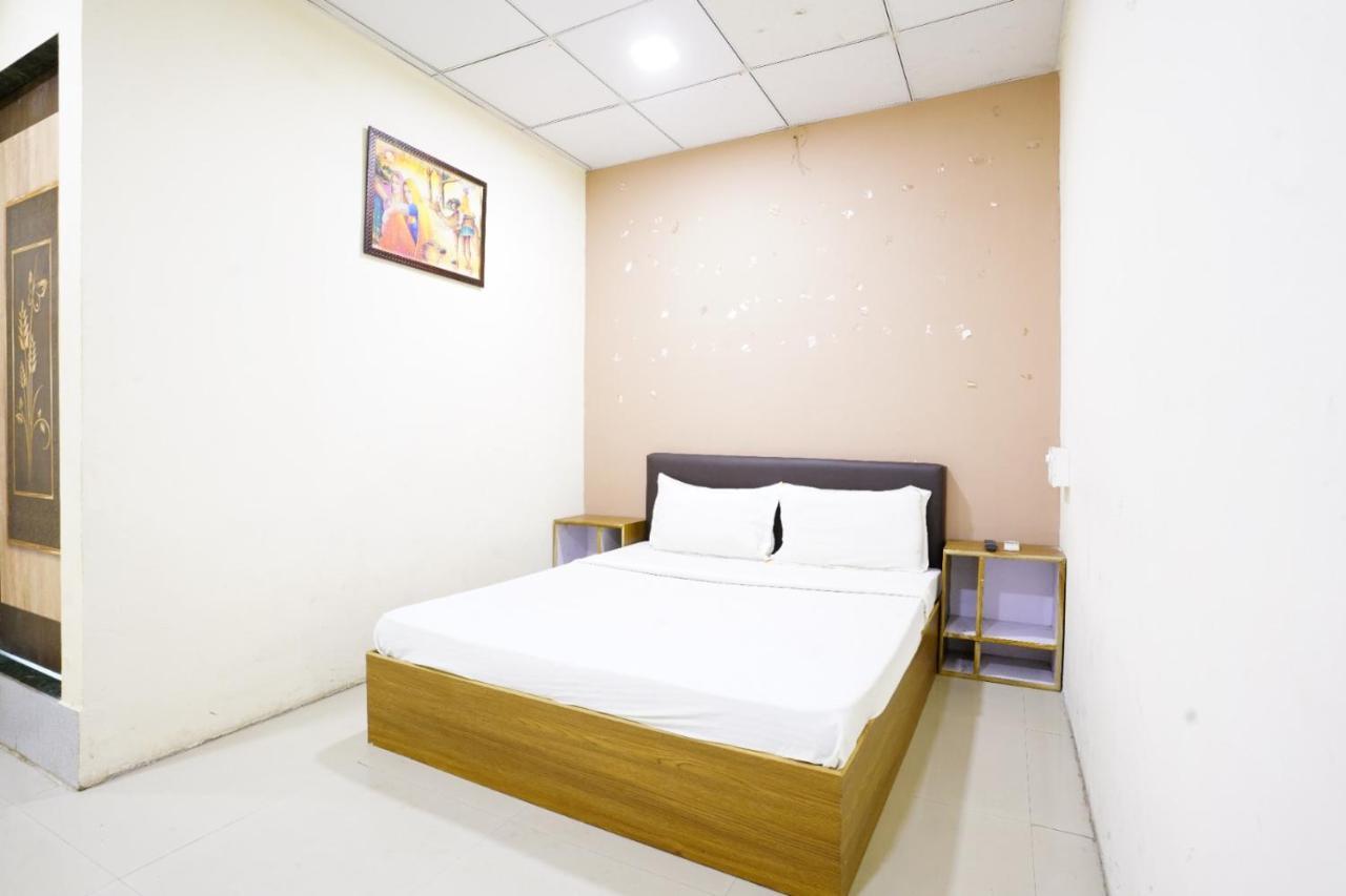 Hotel Nova Rooms Atlanta Shopping Сурат Экстерьер фото